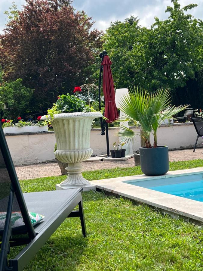 L'Escale Chambres Et Table D'Hotes Verdun-sur-le-Doubs Ngoại thất bức ảnh