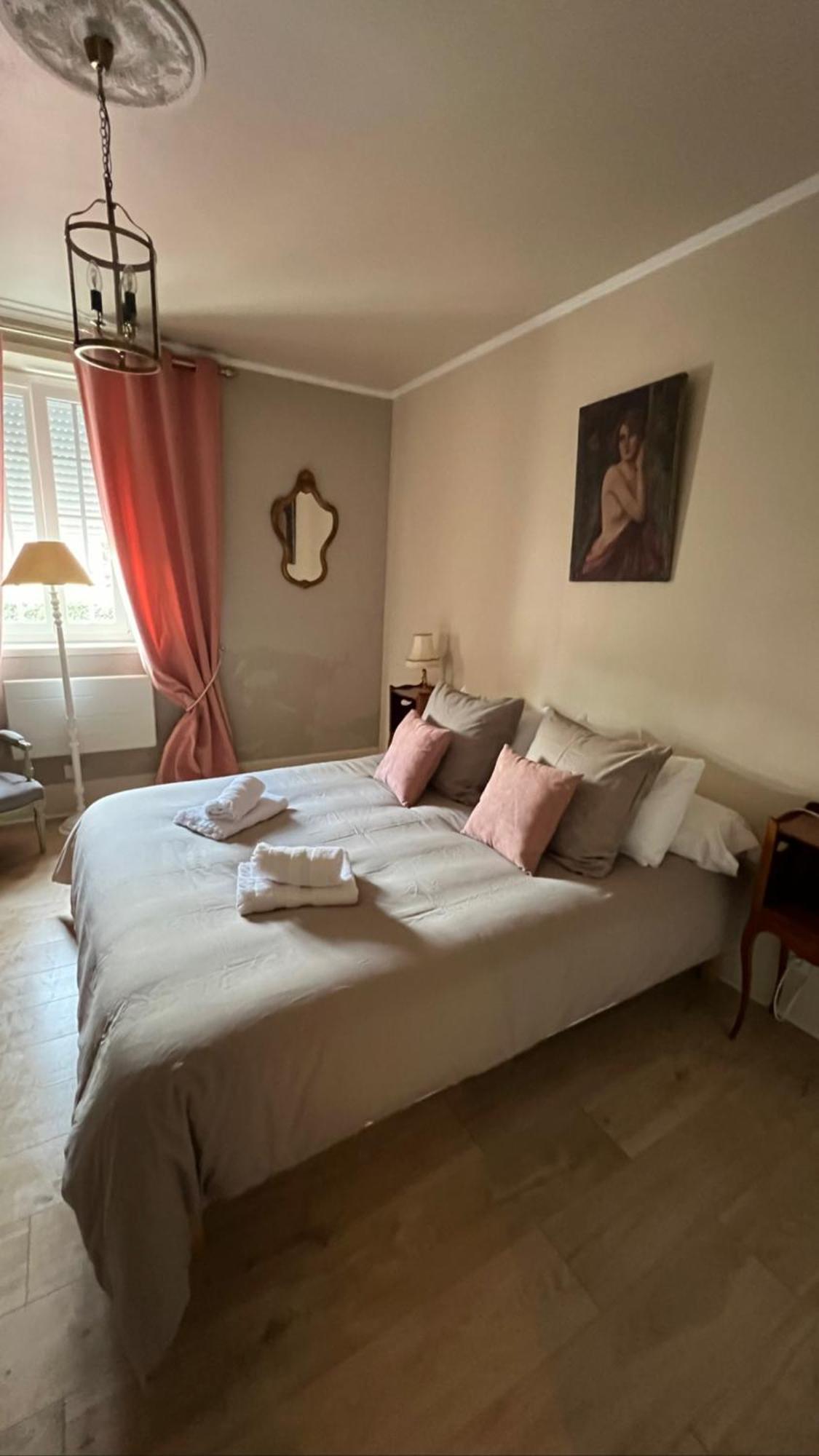 L'Escale Chambres Et Table D'Hotes Verdun-sur-le-Doubs Ngoại thất bức ảnh
